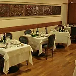 Ξενοδοχείο Larice Bianco 3*
