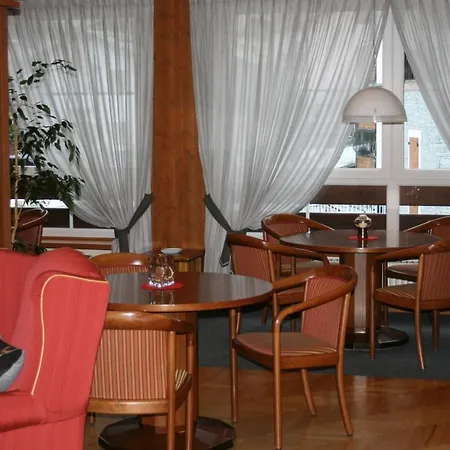 Larice Bianco Hotel